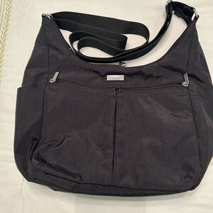 Baggallini Black  Travel Bag